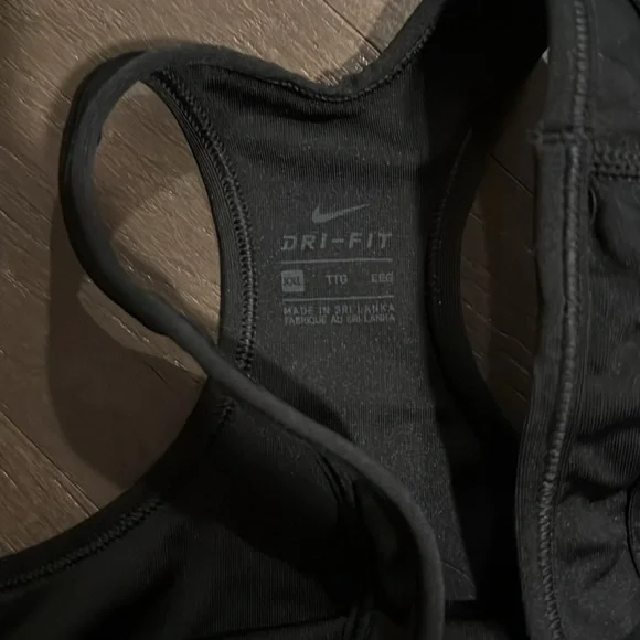 Nike Women's Black Sports Bra in Size XXL - Picture 4 of 5